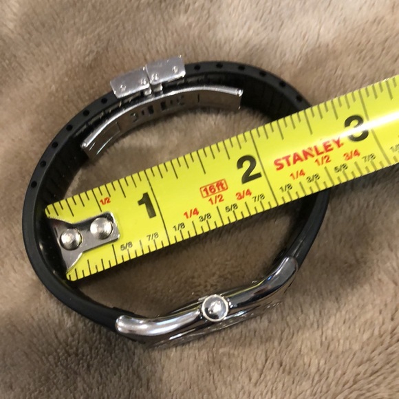 LOIS HILL Round Hot Pink Scroll Face Watch Filigree Rubber Band Sapphire Crystal - Picture 11 of 17